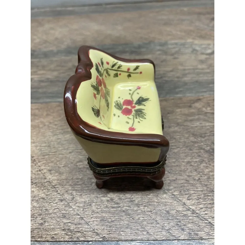 Romantic Trinket Box I Love You Note on a Hassock‎